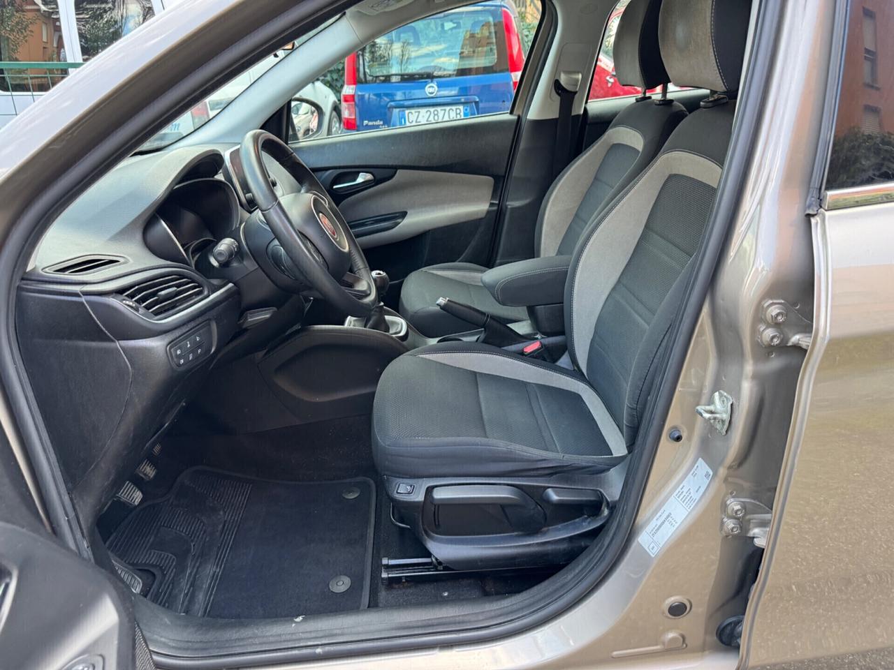 Fiat Tipo 1.6 Mjt S&S SW Lounge