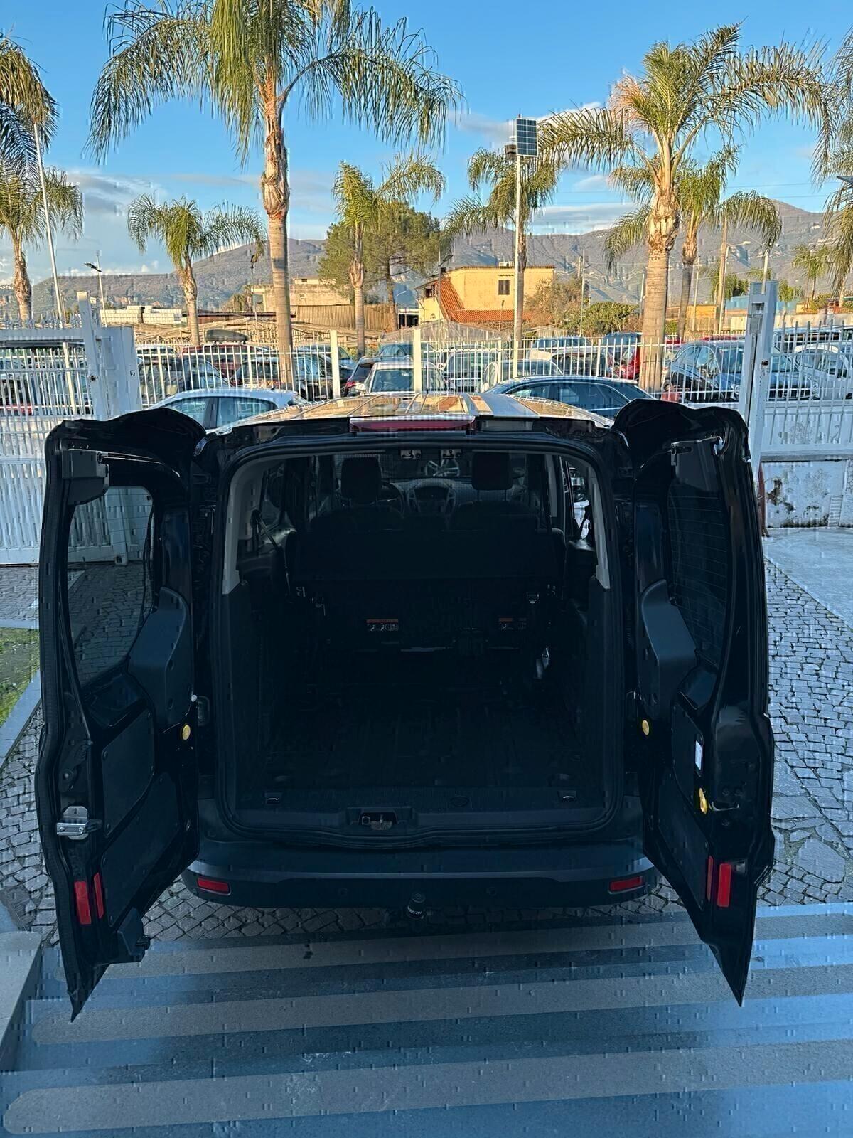 Ford Tourneo CON POSTI Connect TRANSIT Connect 1.5 120 CV Titanium 5 POSTI M1