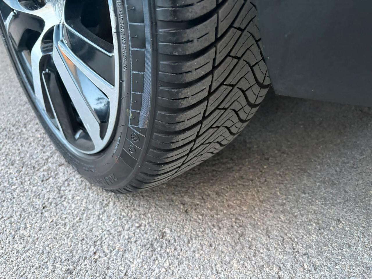 Peugeot 2008 1.6 e-HDi 115 CV Stop&Start Allure