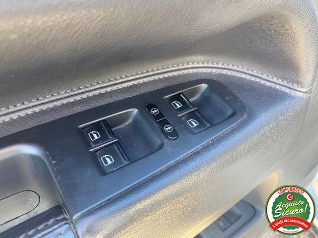 VOLKSWAGEN Touareg 2.5 R5 TDI DPF tiptronic