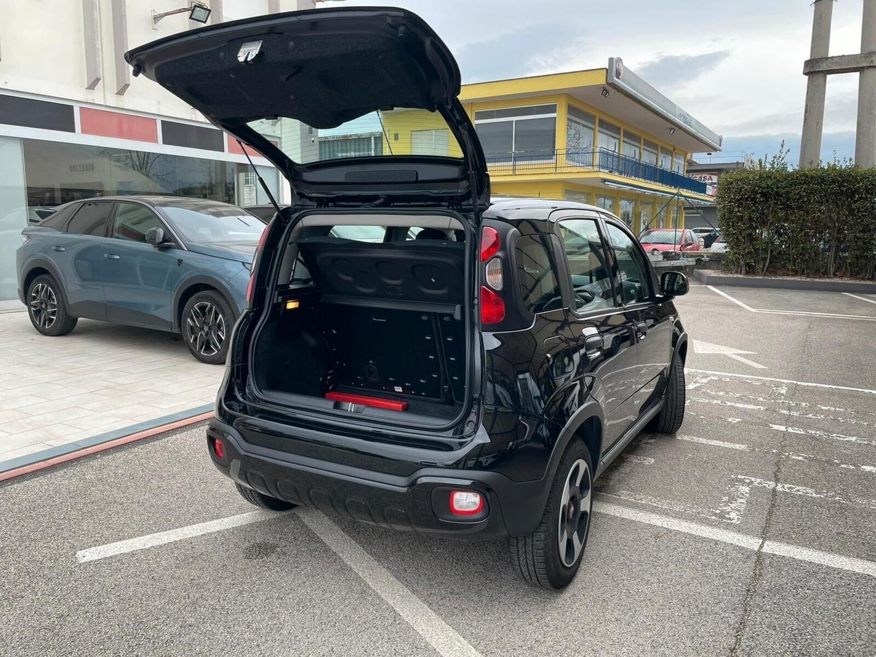 Fiat Panda 1.0 FireFly S&S Hybrid City Cross