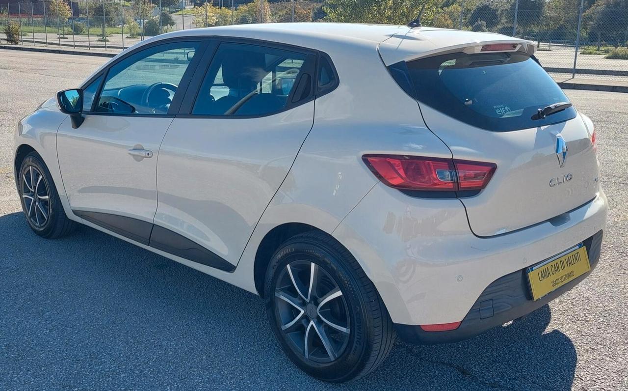 PARI AL NUOVO - RENAULT CLIO - 1.5 DIESEL - EURO 6 B