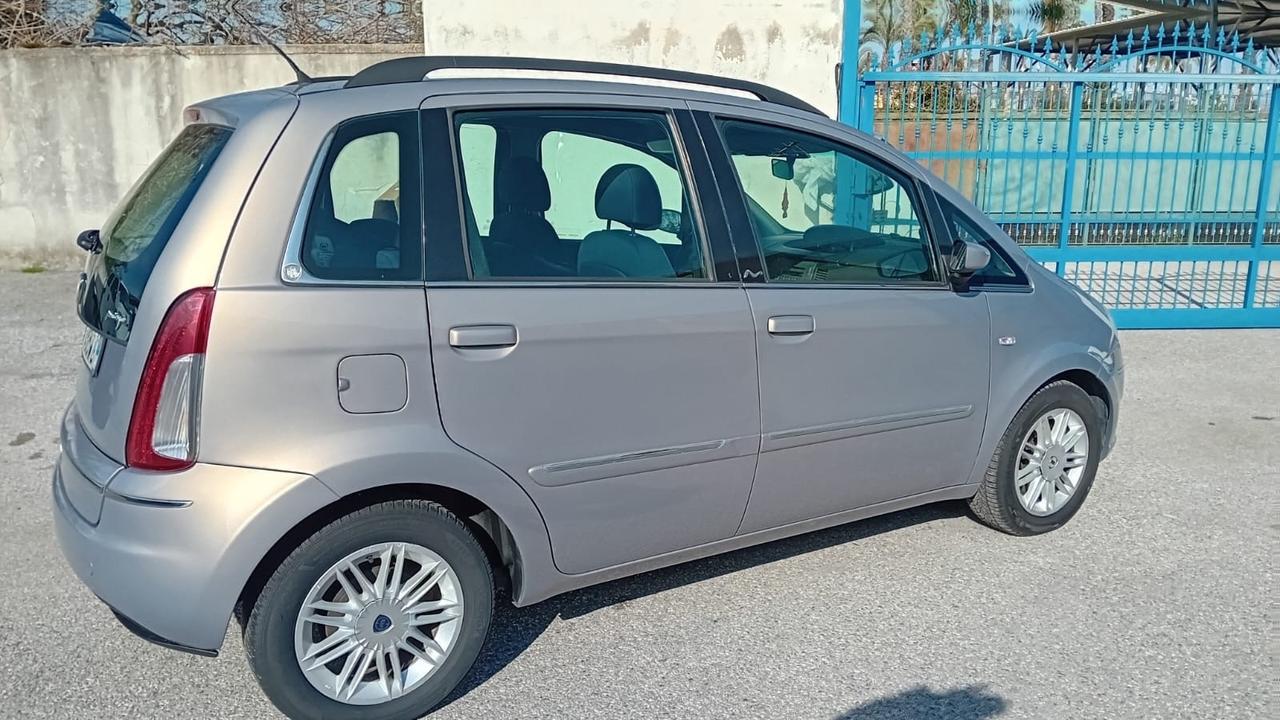 Lancia musa 1.3 mjt/90cv-full-2009