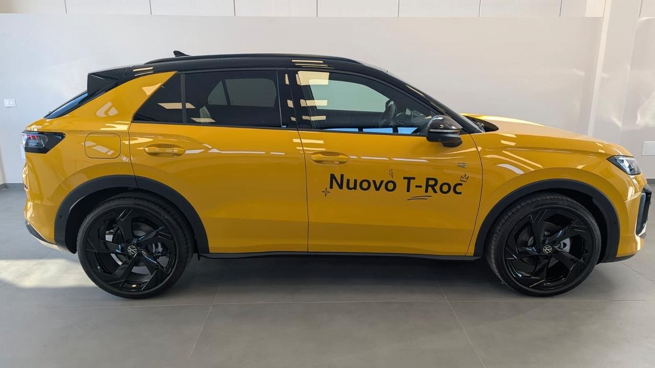 Volkswagen T-Roc 1.5 eTSI ACT 150 CV DSG R-Line KM0