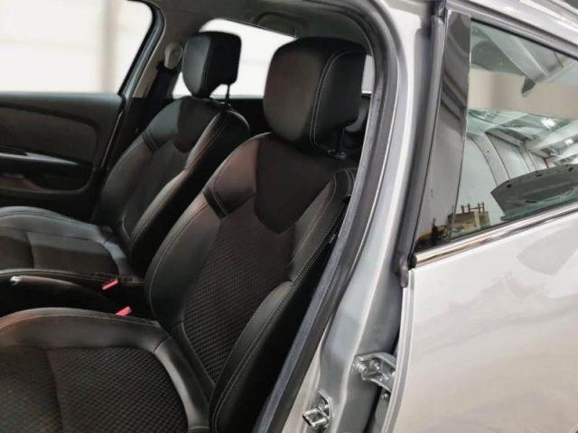 RENAULT Clio Sporter dCi 8V 90 CV Moschino Zen