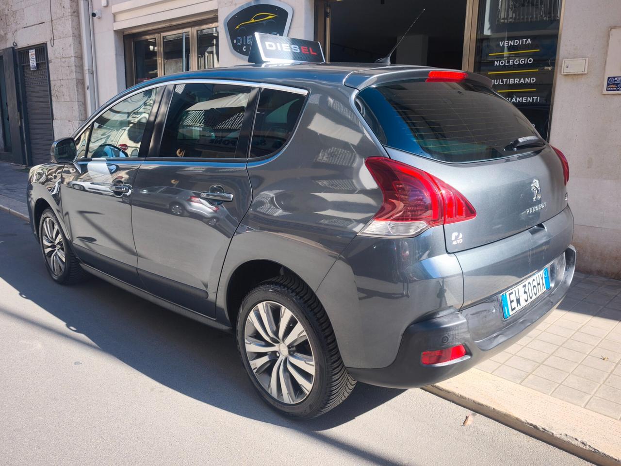 Peugeot 3008 1.6 HDi 115CV Allure 2014