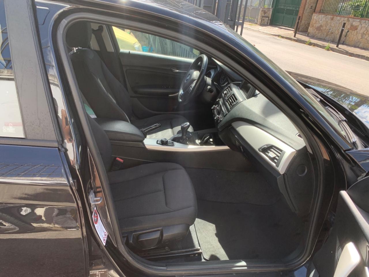 Bmw 116 116d 5p. Urban