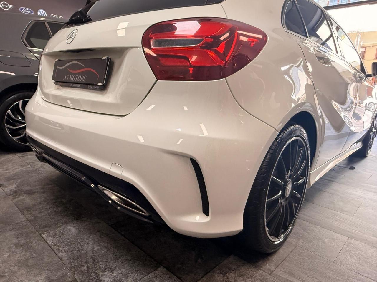Mercedes-benz A 180 d 110Cv Premium AMG