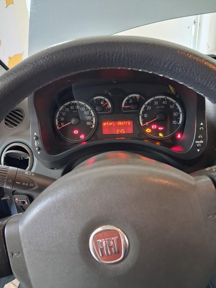 Fiat Panda 1.4 Dynamic Natural Power 77 cv metano benzina 2 proprietari