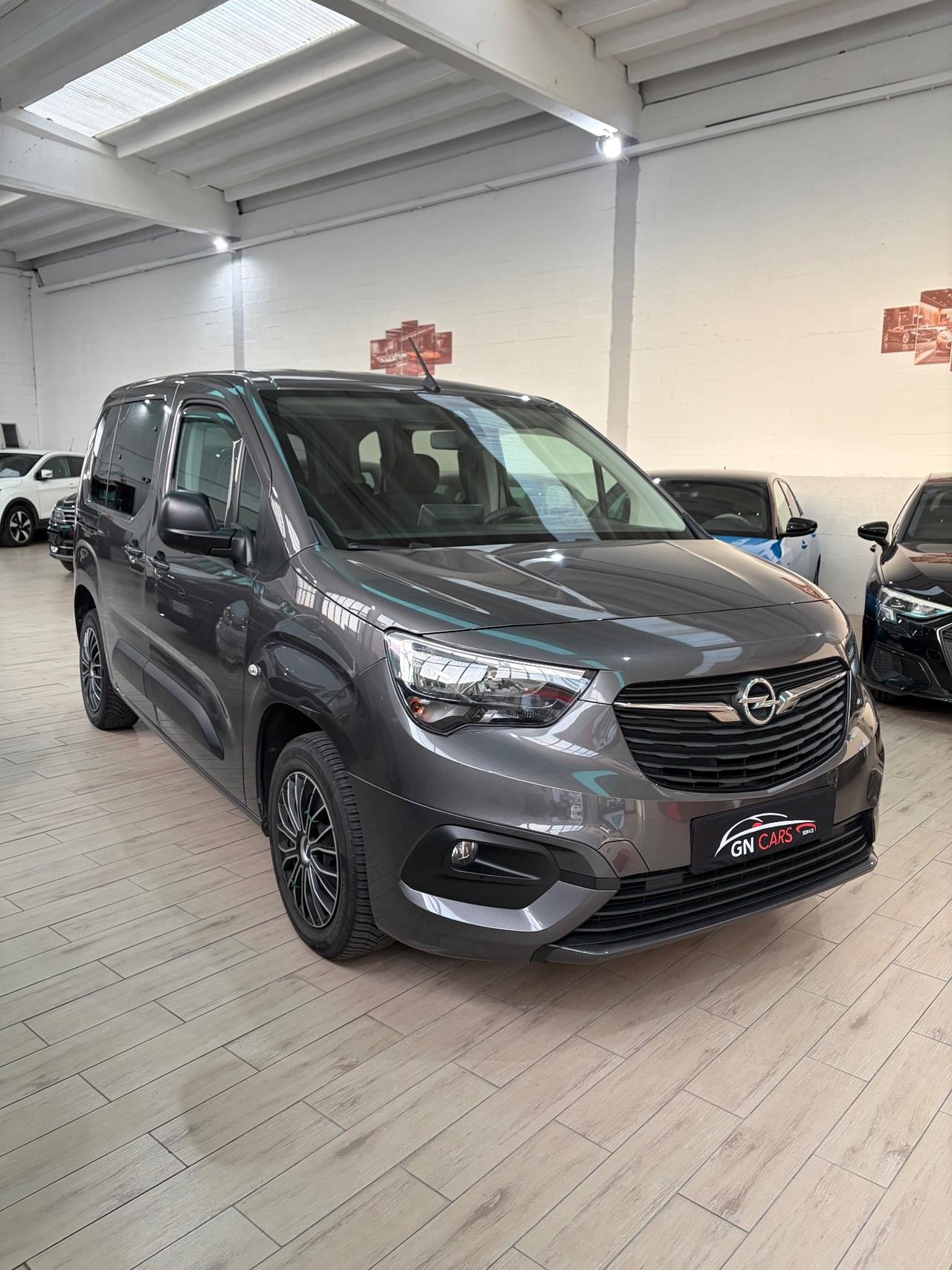 Opel Combo Life 5 posti