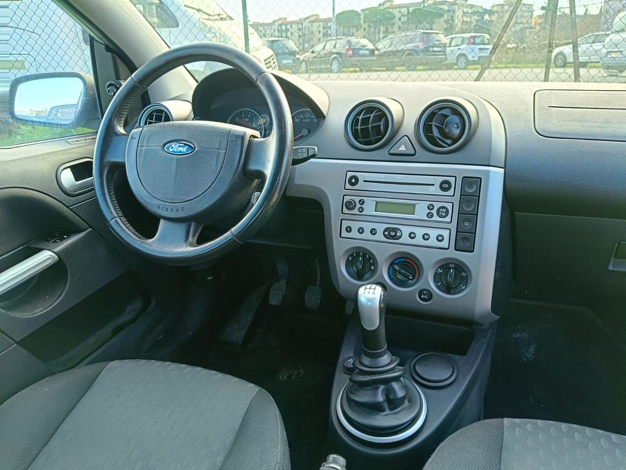 Ford Fiesta 1.2 benzina