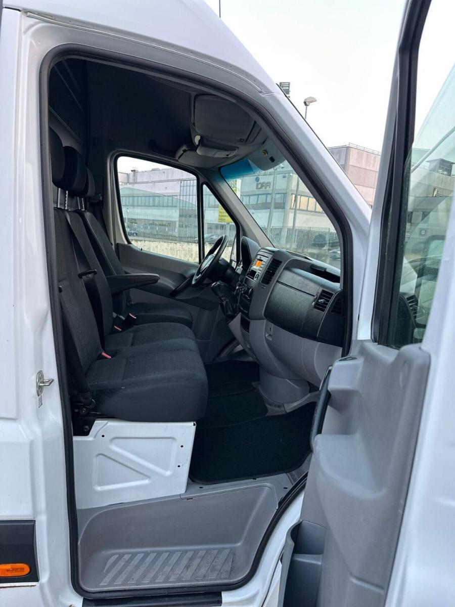 MERCEDES-BENZ SPRINTER MERCEDES F37-35 314 CDI EXECUTIVE