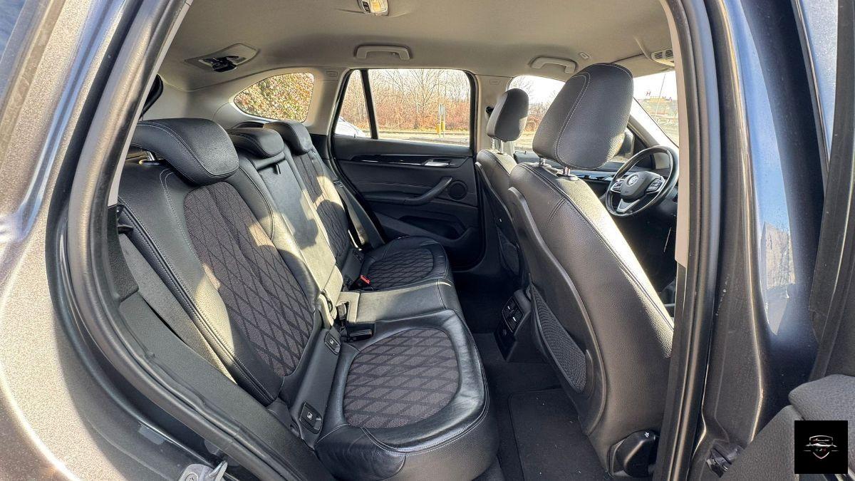 BMW - X1 xdrive18d xLine auto
