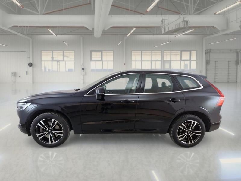 VOLVO XC60 B4 D AWD automatico Momentum Pro