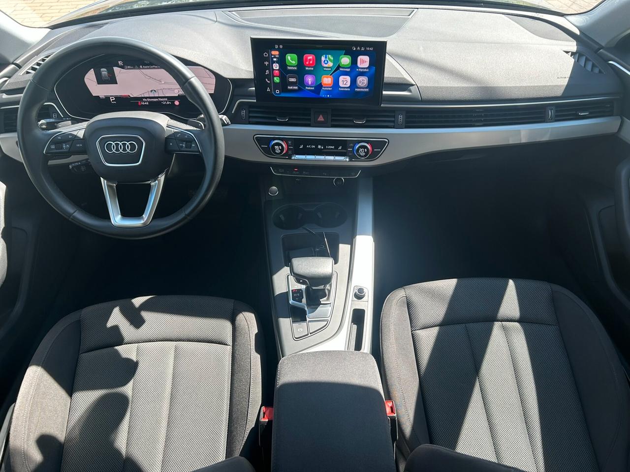 AUDI A4 Avant 35 2.0TDI 163CV S-Tronic Business - GANCIO TRAINO