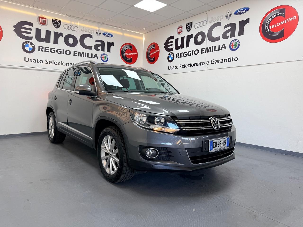 Volkswagen Tiguan 2.0 TDI 140CV 4MOTION DSG Sport & Style EURO 5B NEOPATENTATI