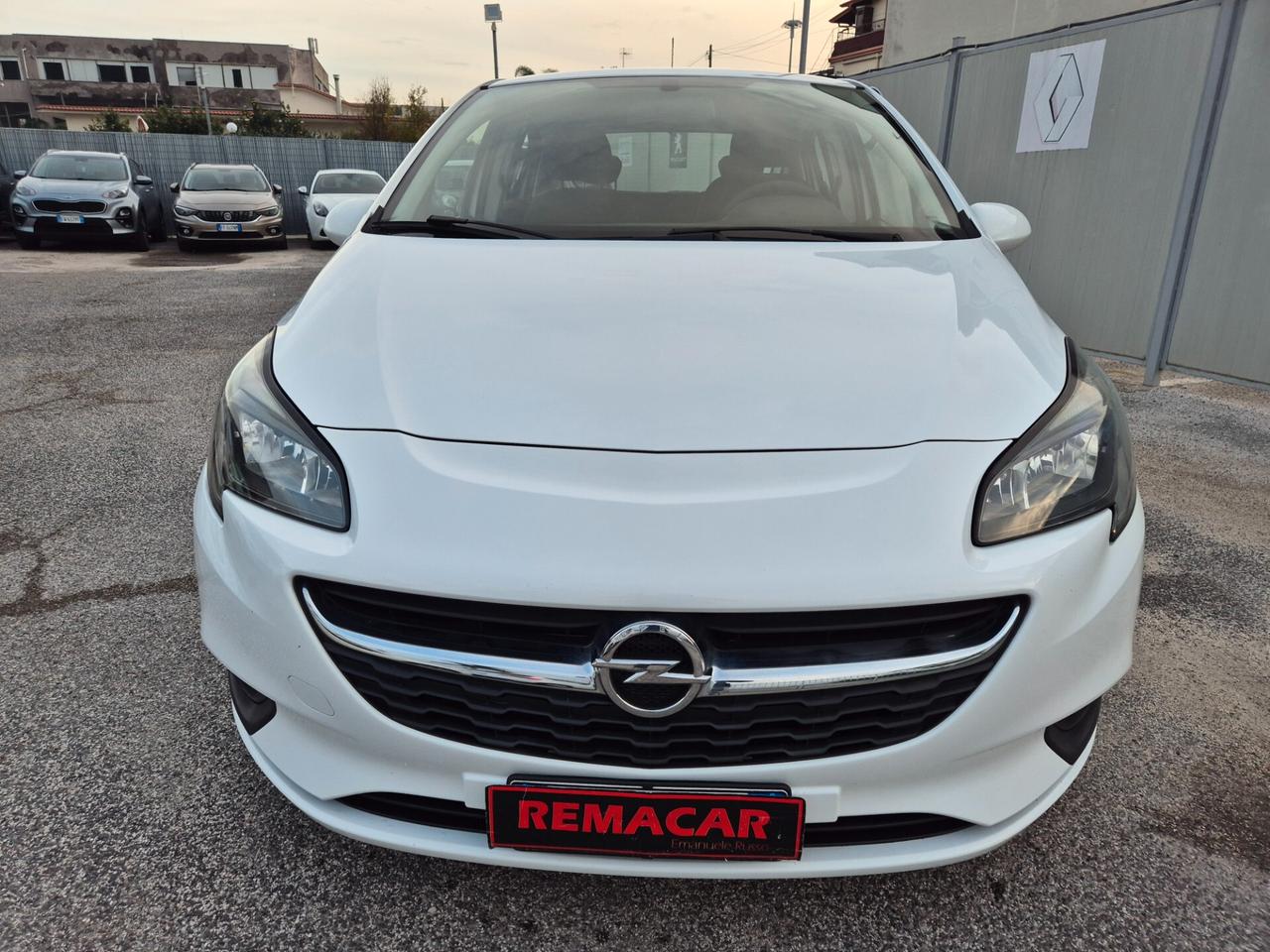 Opel CORSA 1.4 90CV GPL RESTAYLING NUOVA FULL Cosmo