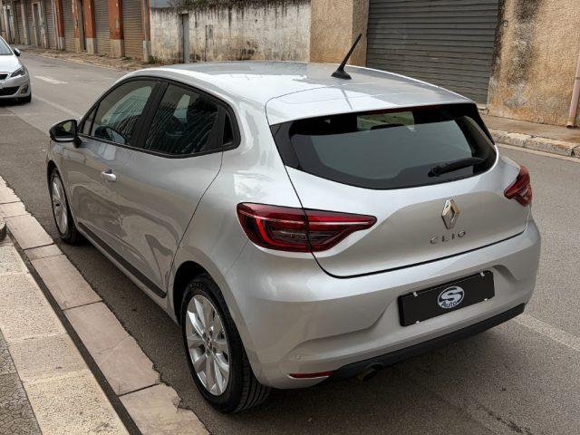 RENAULT Clio 1.0TCe 100 CV Intens