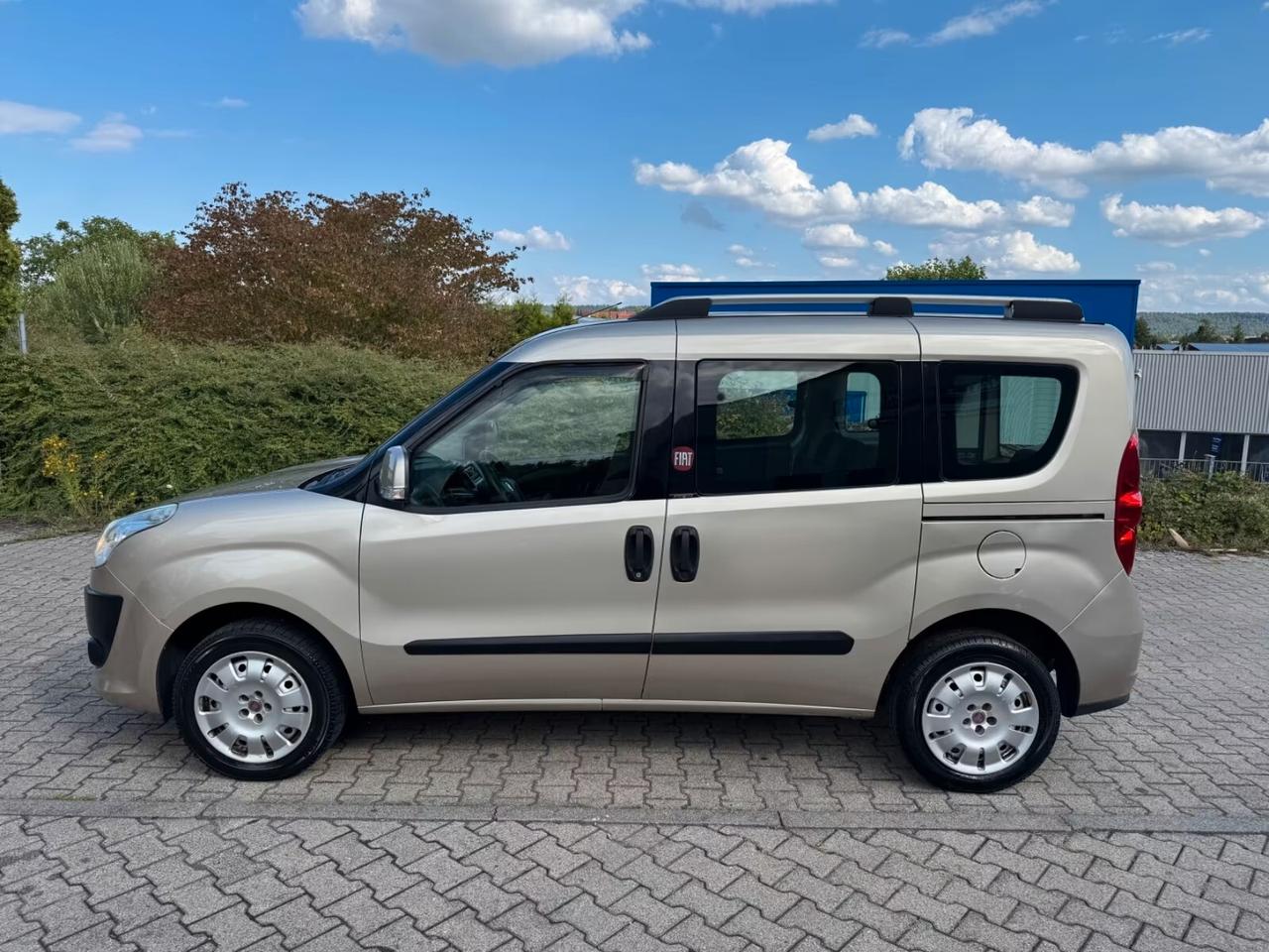 Fiat Doblo 1.4 16V Maxi vettura 5 posti