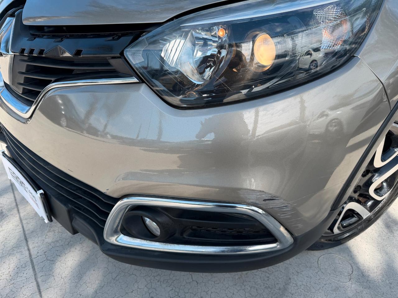 RENAULT CAPTUR 2014 900 BENZINA 90 CV *LEGGI