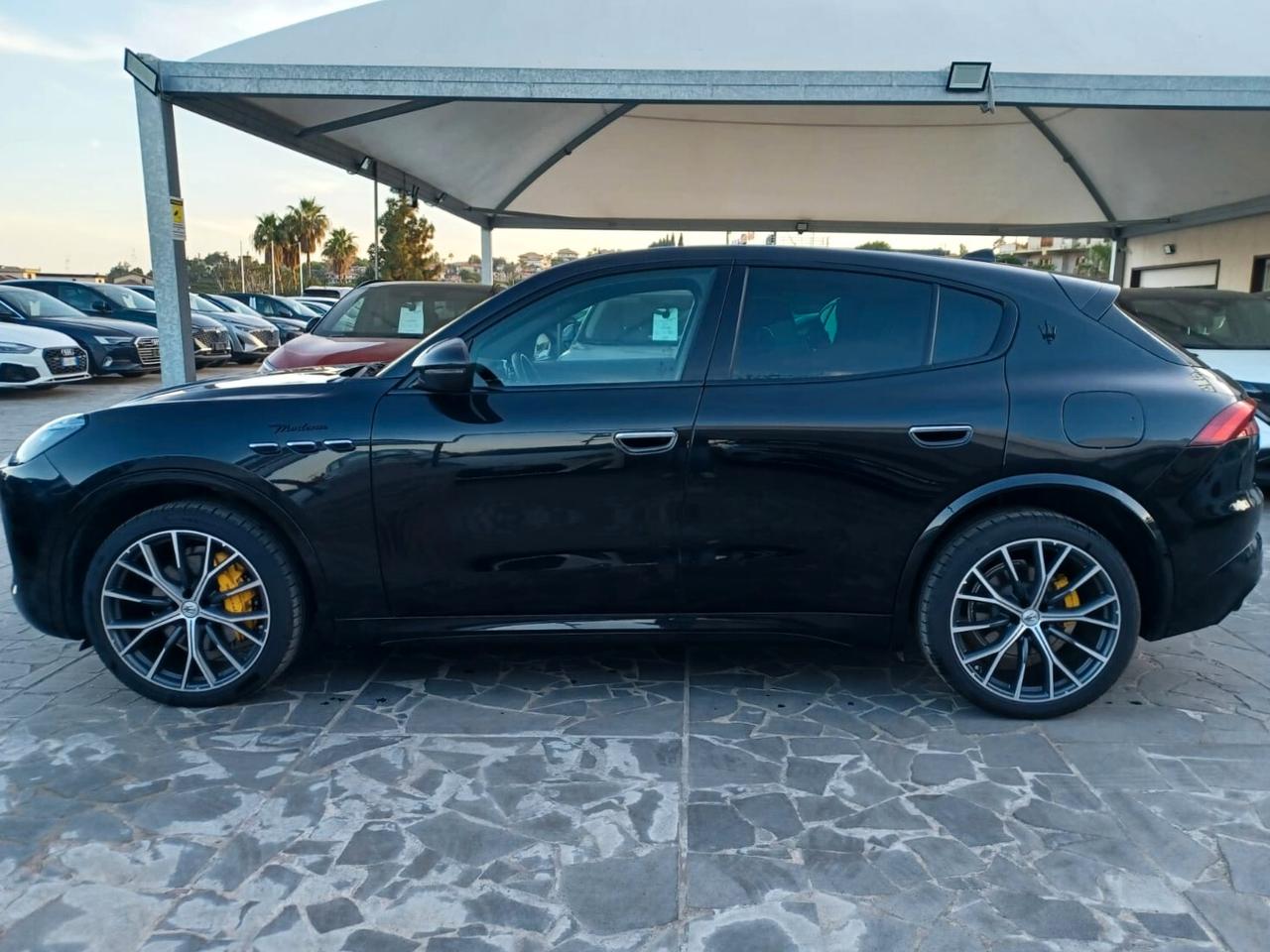 Maserati Grecale MHEV 330 CV AWD Modena