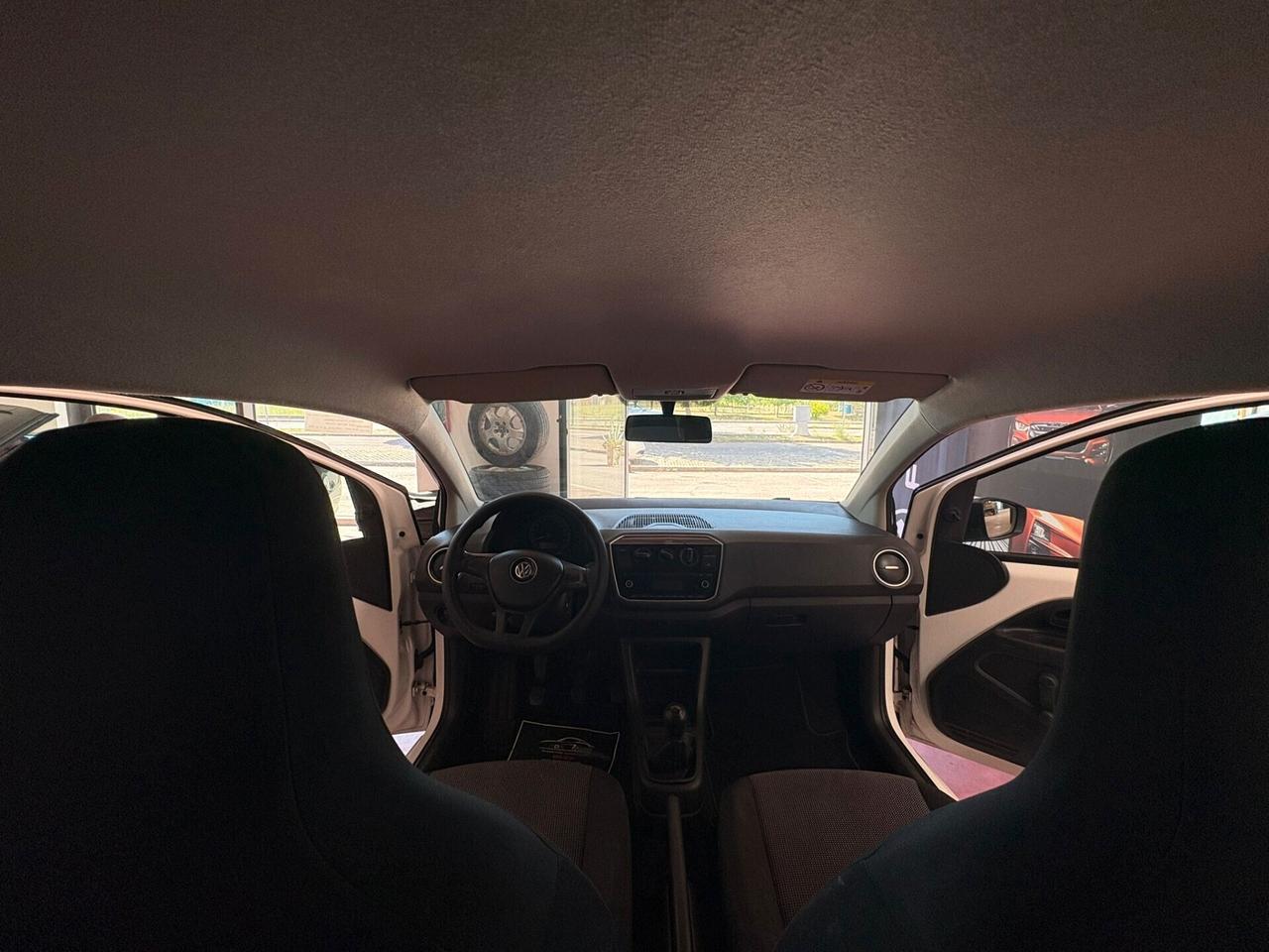 VOLKSWAGEN UP benzina 1000 CV 60 Km 155.974 X NEOPATENTATI