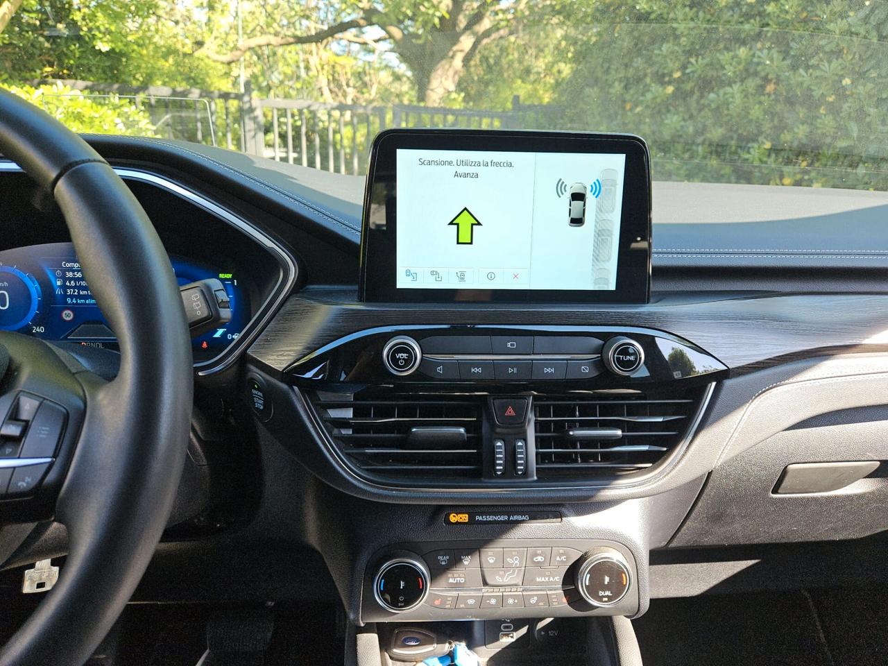 Ford Kuga 2.5 Full Hybrid 190 CV CVT AWD Vignale