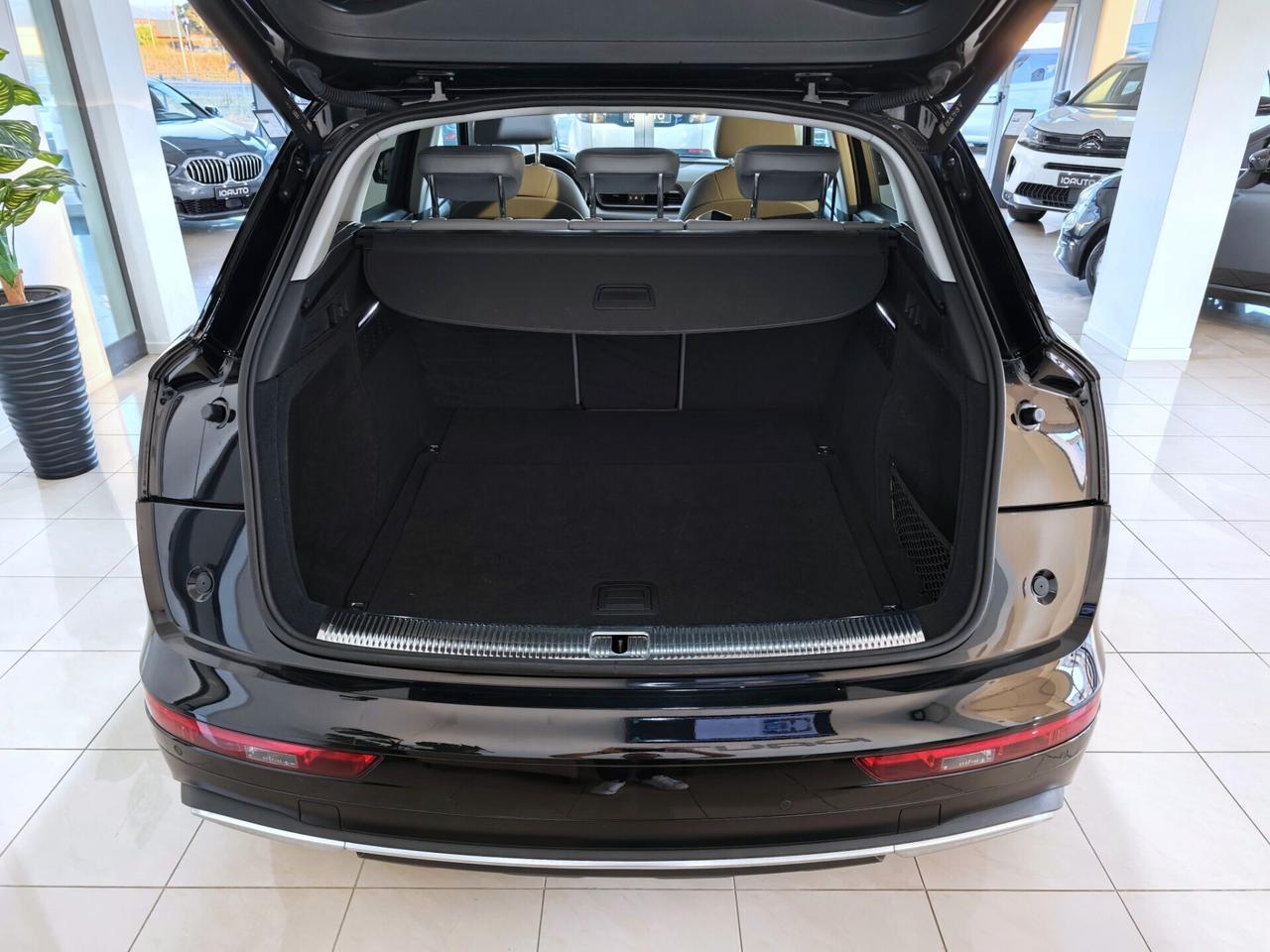 Audi Q5 40 TDI S-tronic Quattro TETTO/PELLE/VIRTUAL 2021