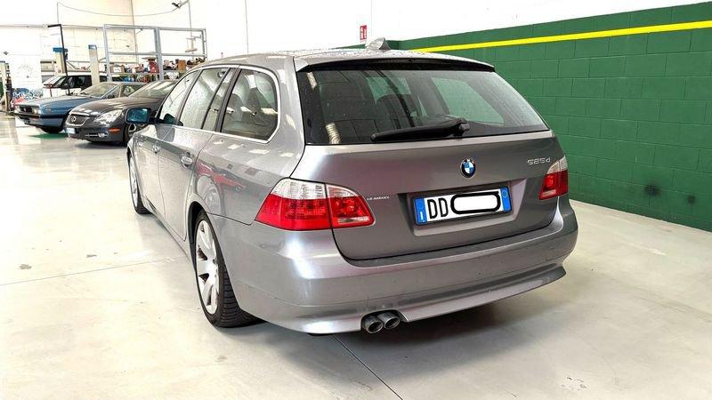 BMW Serie 5 525d cat Touring Attiva - TAGLIANDATA !