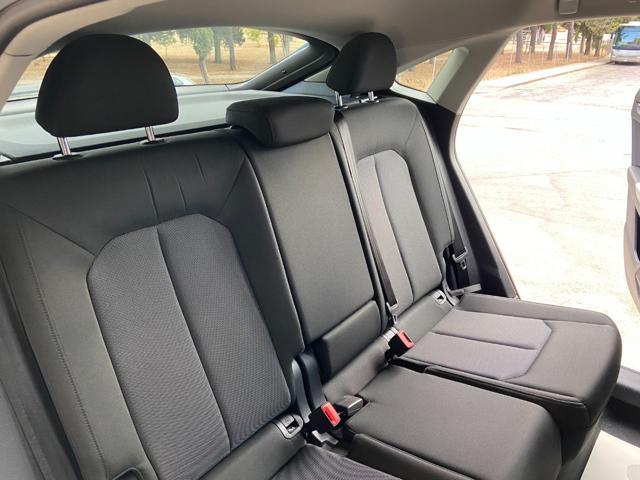 AUDI Q3 SPB Sportback 35 2.0 TDI S tronic Business Plus