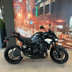 Kawasaki Z 900