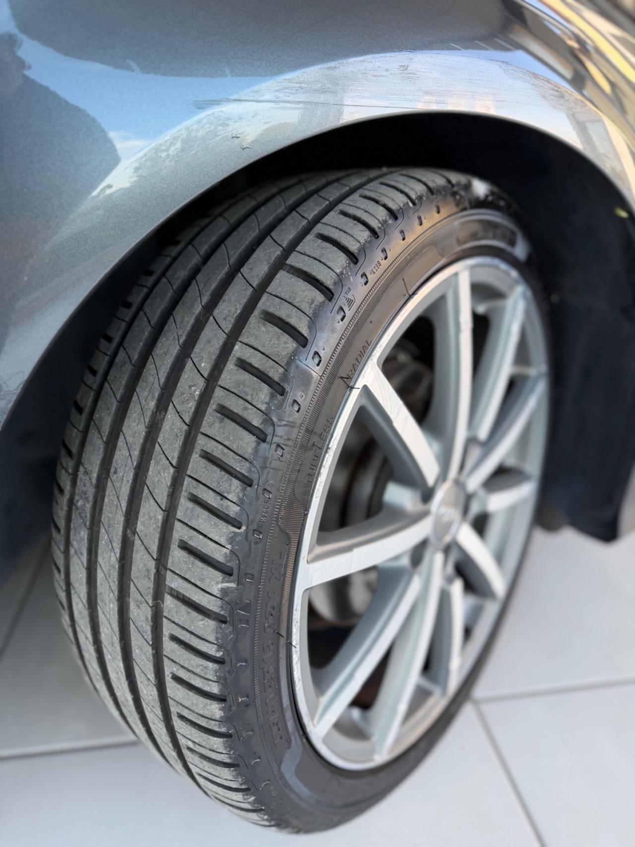 Audi A3 2.0TDI 150CV S-LINE S-TRONIC E6
