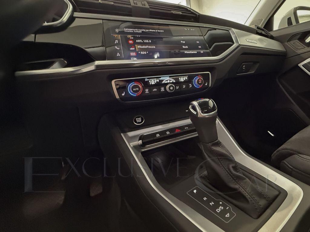 AUDI - Q3 - 2.0 TDI 150 CV quattro S tronic Advanced Sline
