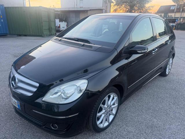 MERCEDES-BENZ B 180 CDI Sport