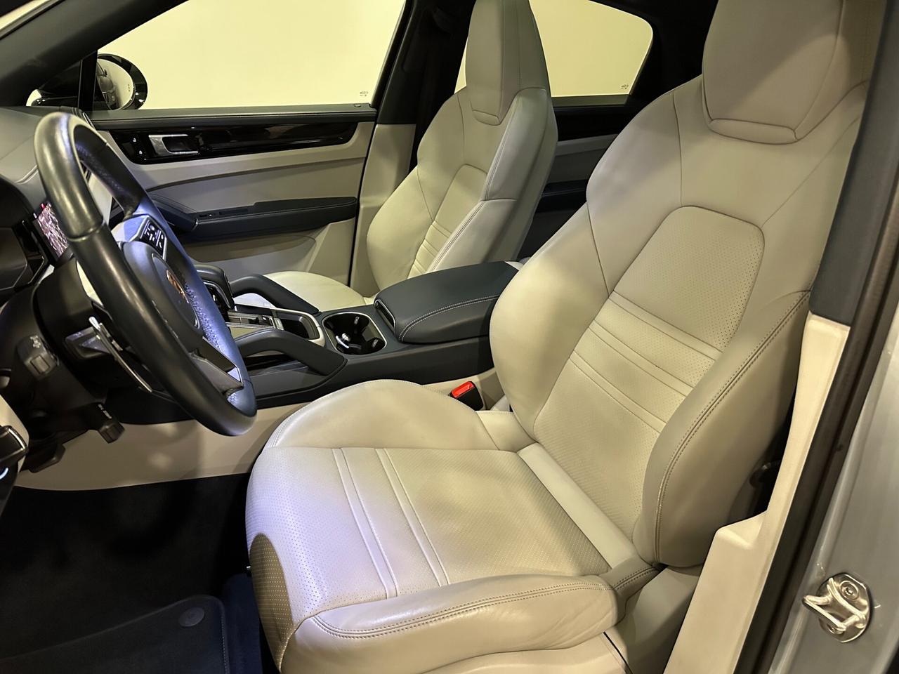 Porsche Cayenne Coupé 3.0 V6 E-Hybrid
