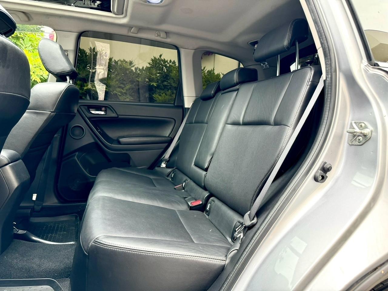 Subaru Forester 2.0 CVT XT 241cv