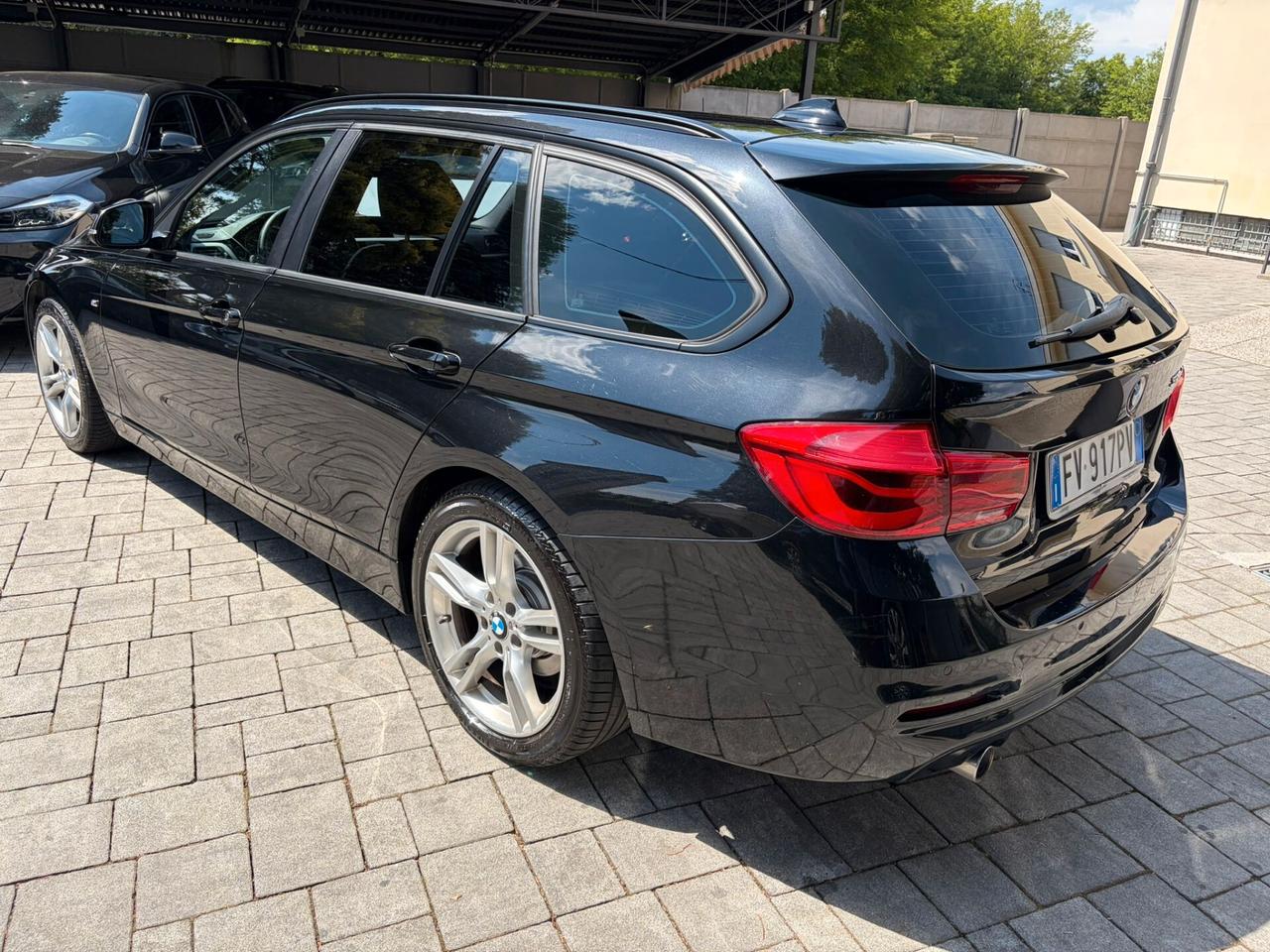 Bmw 318 318d Touring Business Advantage aut.