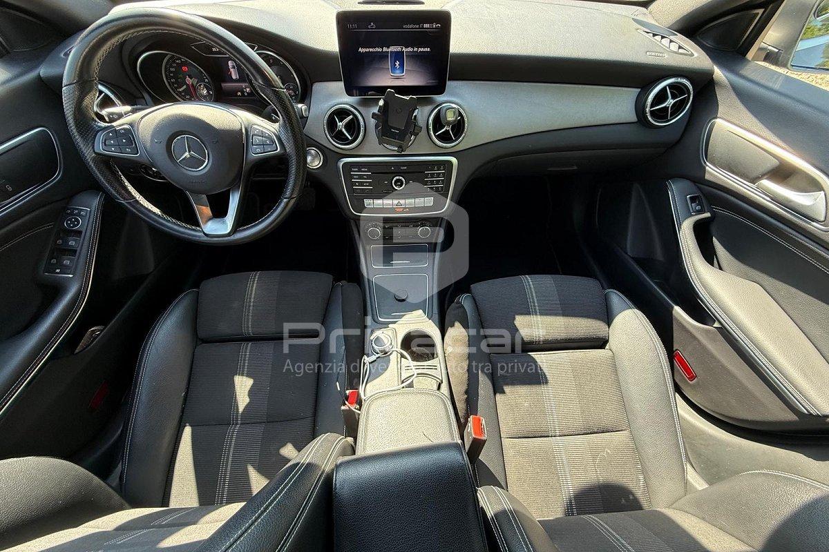 MERCEDES CLA 180 Automatic Shooting Brake Sport