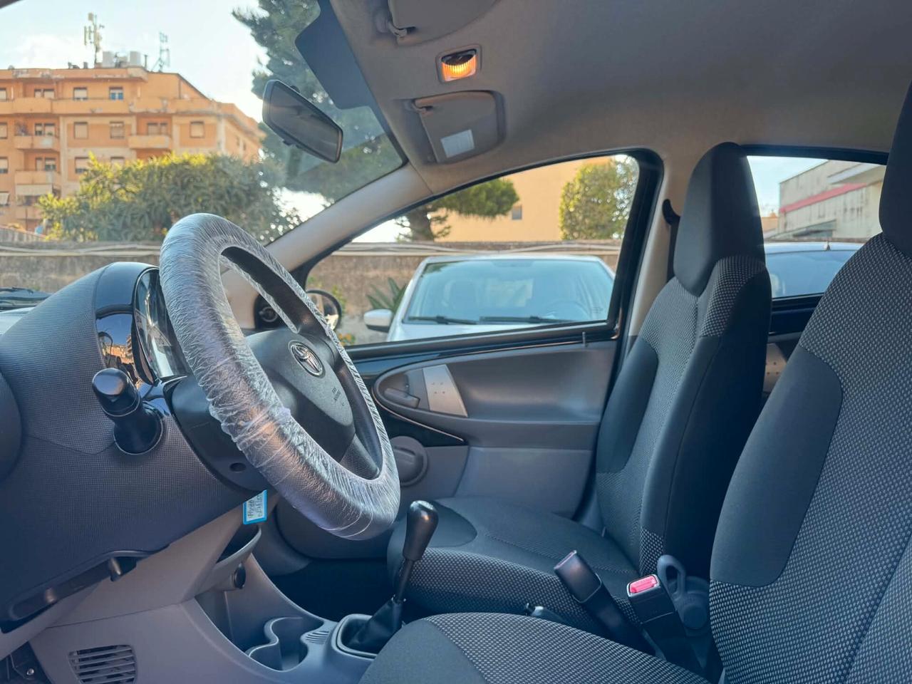 TOYOTA AYGO 1.0 68CV 2013 EURO 5 FULL BENZINA