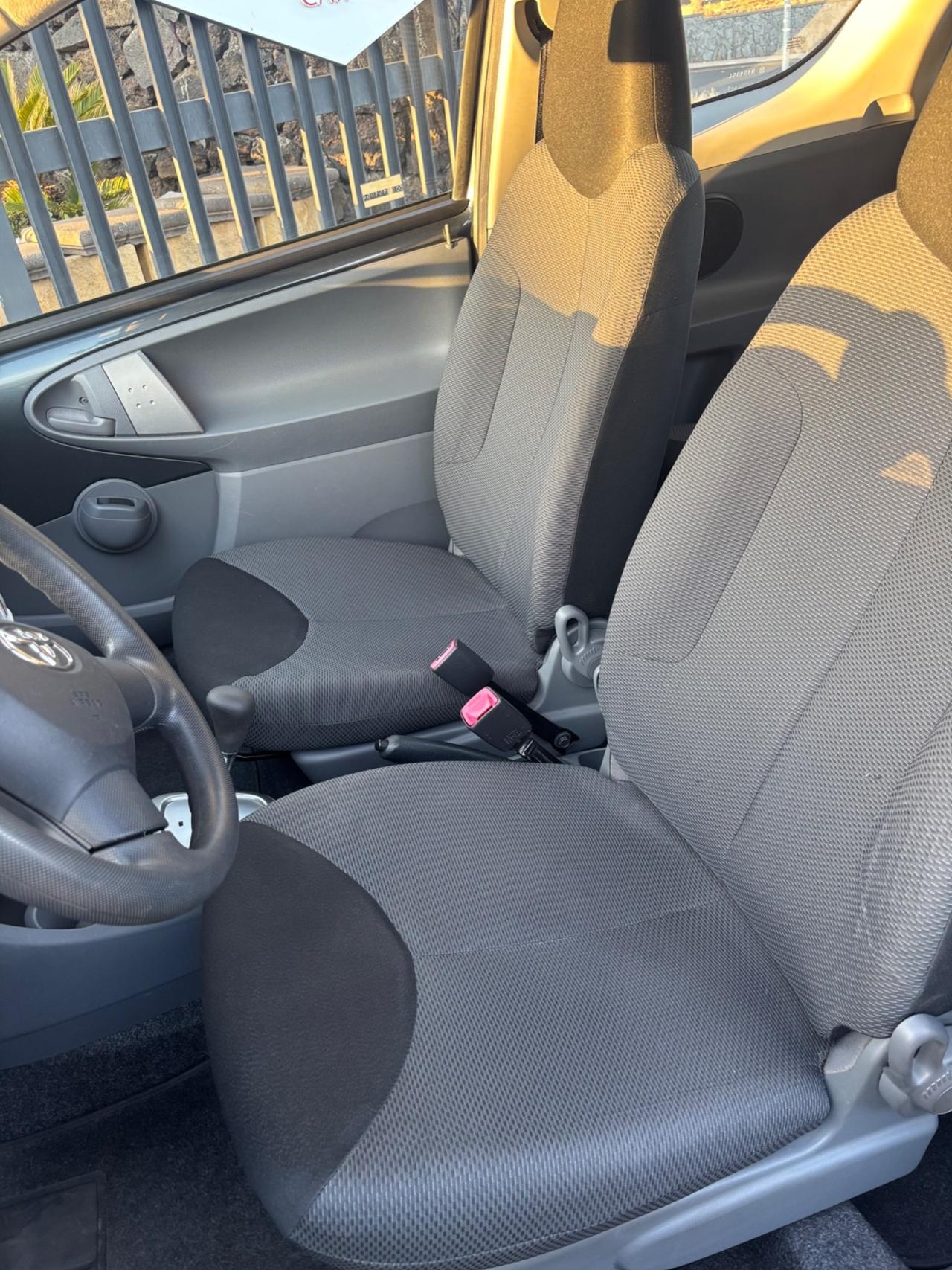 Toyota Aygo 1.0 automatica