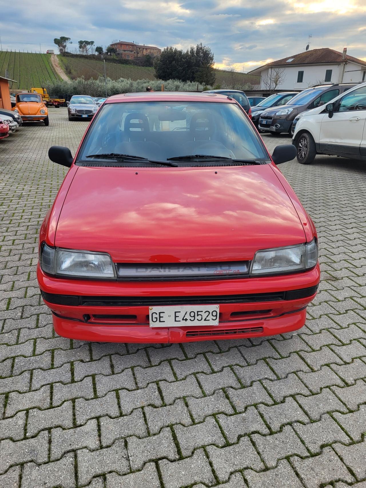 Daihatsu Charade 1.0i turbo 12V cat 3 porte GTti