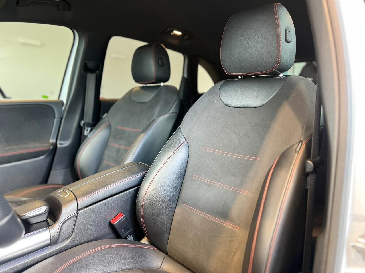 Mercedes-benz B 180 d 2.0 116cv Premium PLUS auto TETTO PACK LUCI