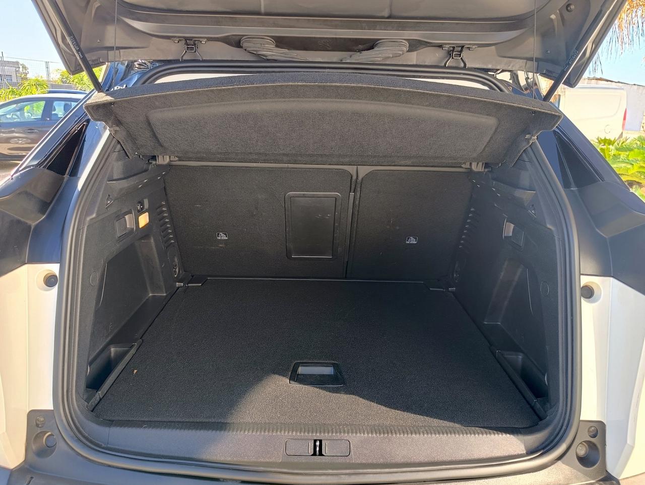 Peugeot 3008 BlueHDi 130 S&S EAT8 Allure - 2021