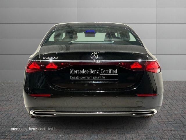 MERCEDES-BENZ E 220 d Mild hybrid Advanced Auto