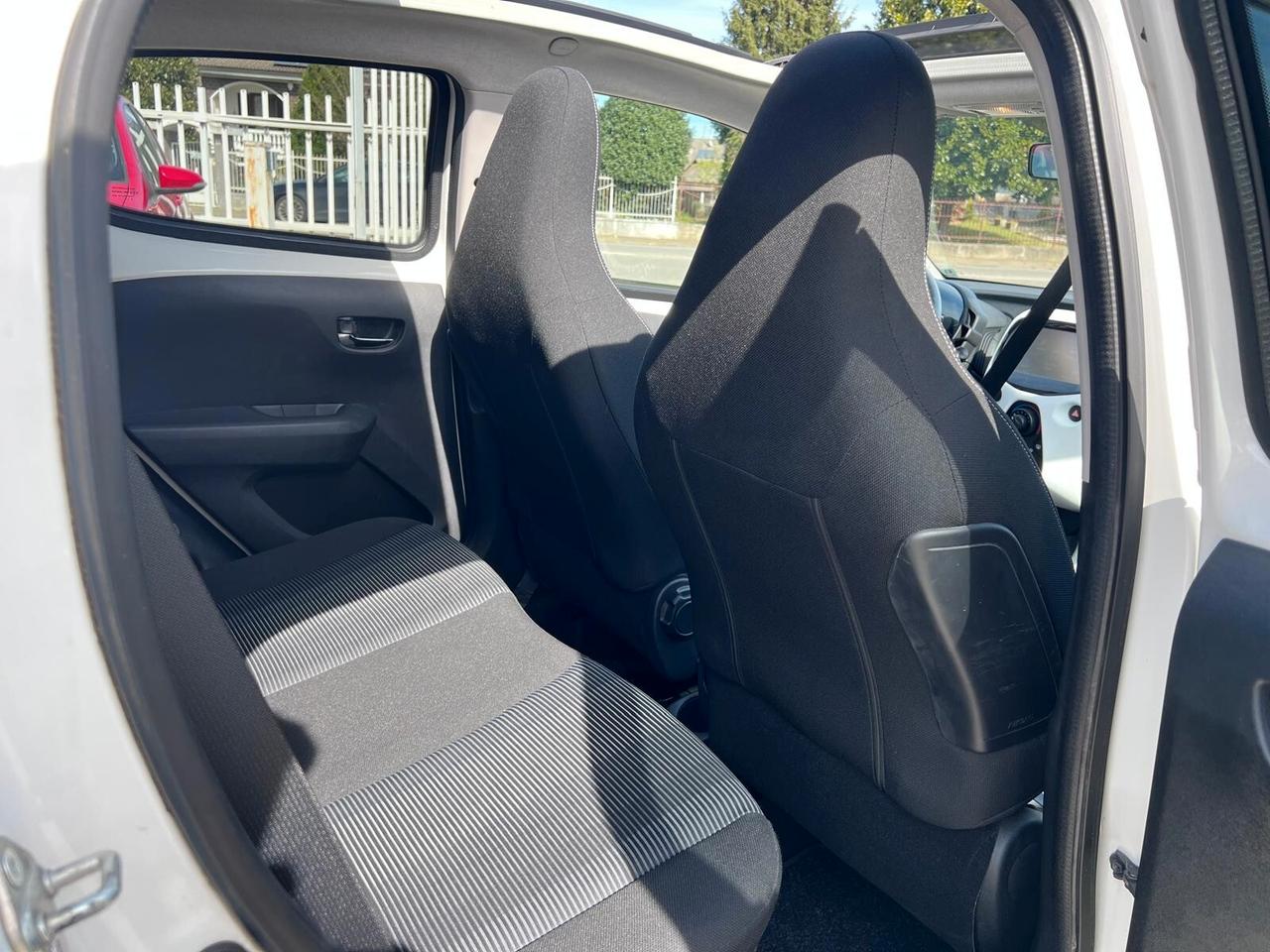 Peugeot 108 PureTech 82 5 porte Allure TOP!