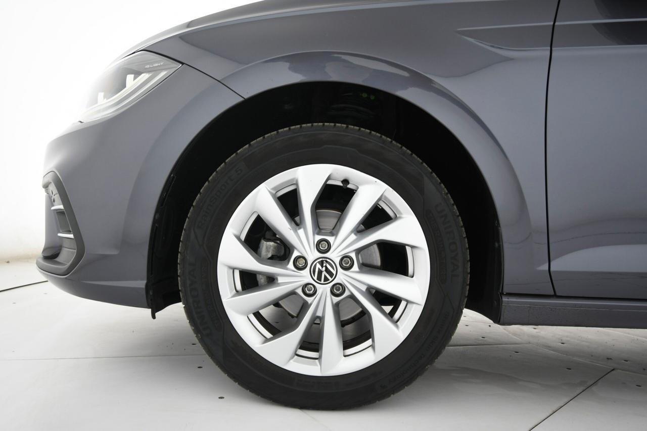 Volkswagen Polo 1.0 TSI DSG Style
