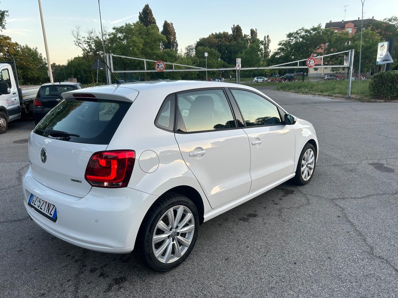 Volkswagen Polo 1.4 GPL benzina