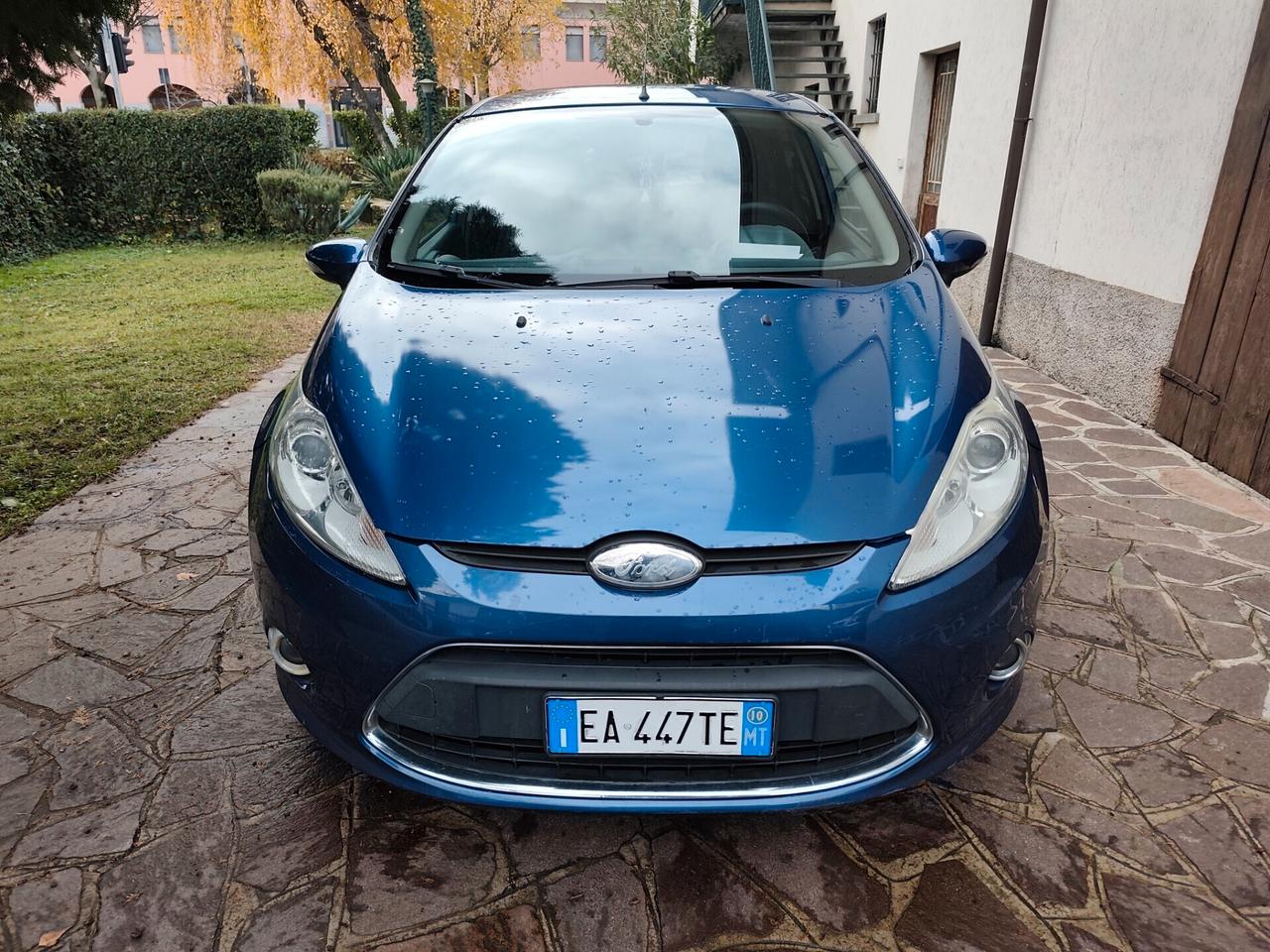 Ford Fiesta 1.4 TDCi 5p. Titanium