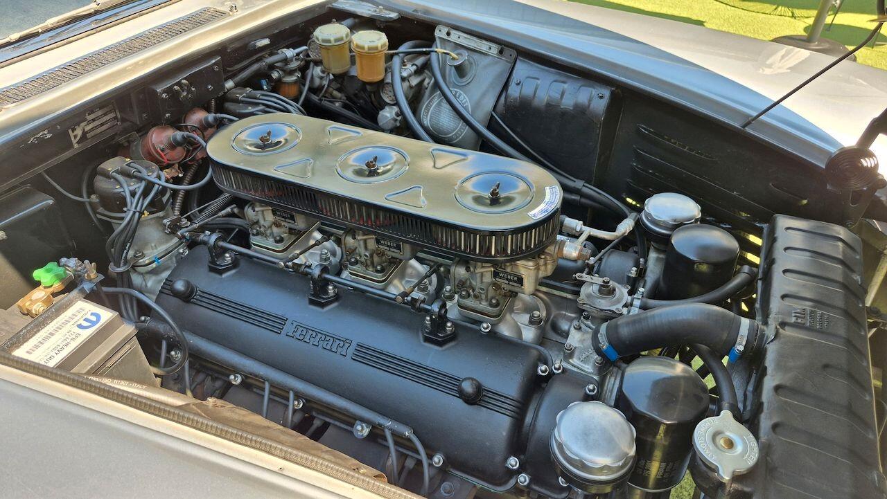 Ferrari 330 GT 2+2 I Serie – 1964