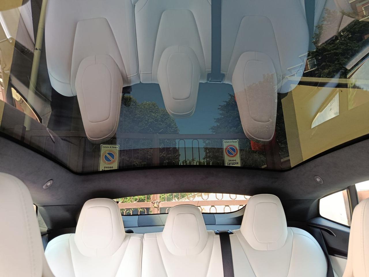 Tesla Model S 60d #6106